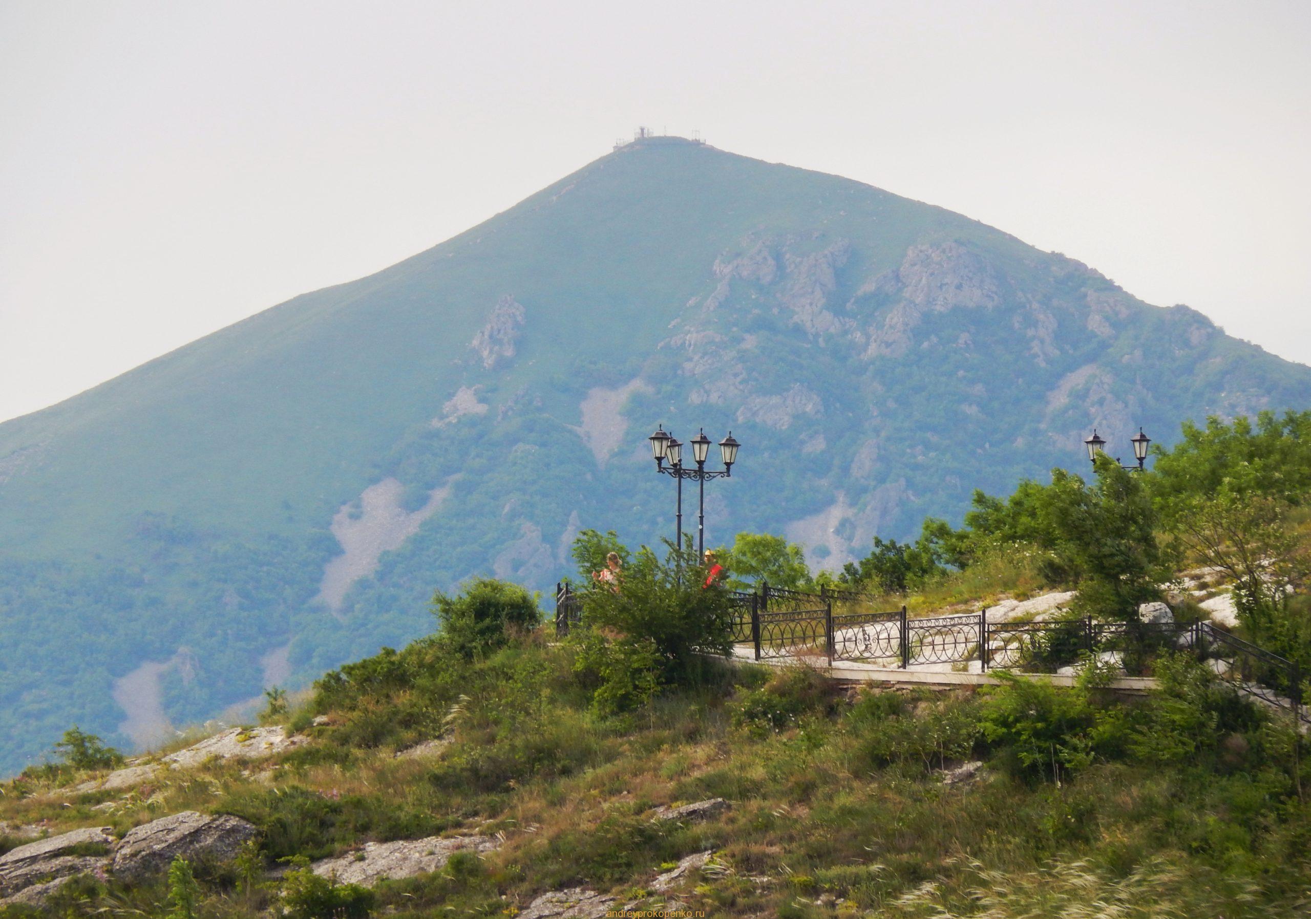 Прогулка по парку Цветник в Пятигорске