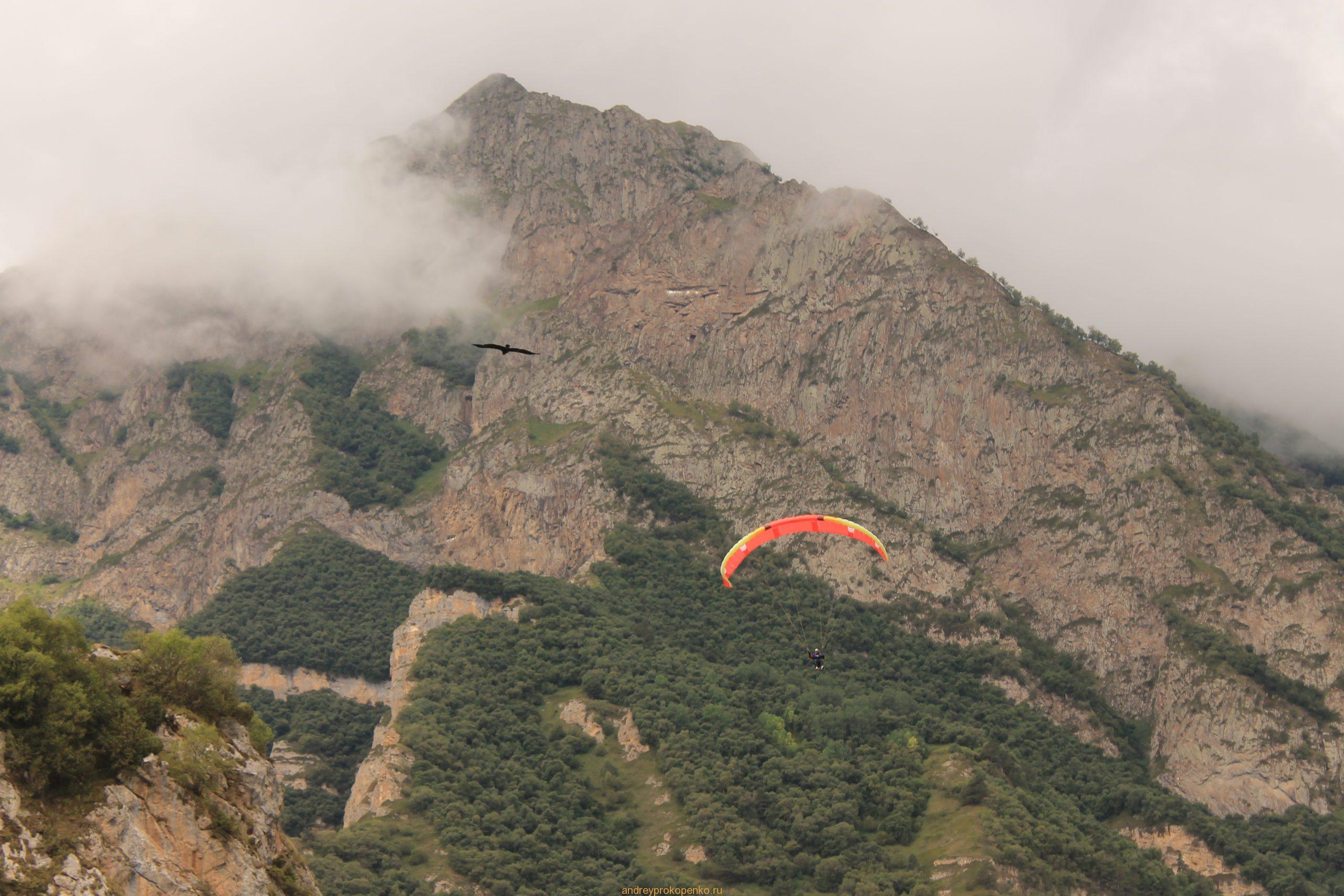 Полеты на параплане в КБР. Парадром Флайчегем