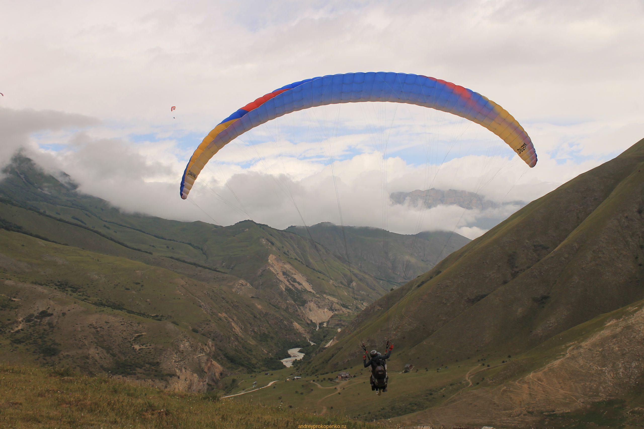 Полеты на параплане в КБР. Парадром Флайчегем