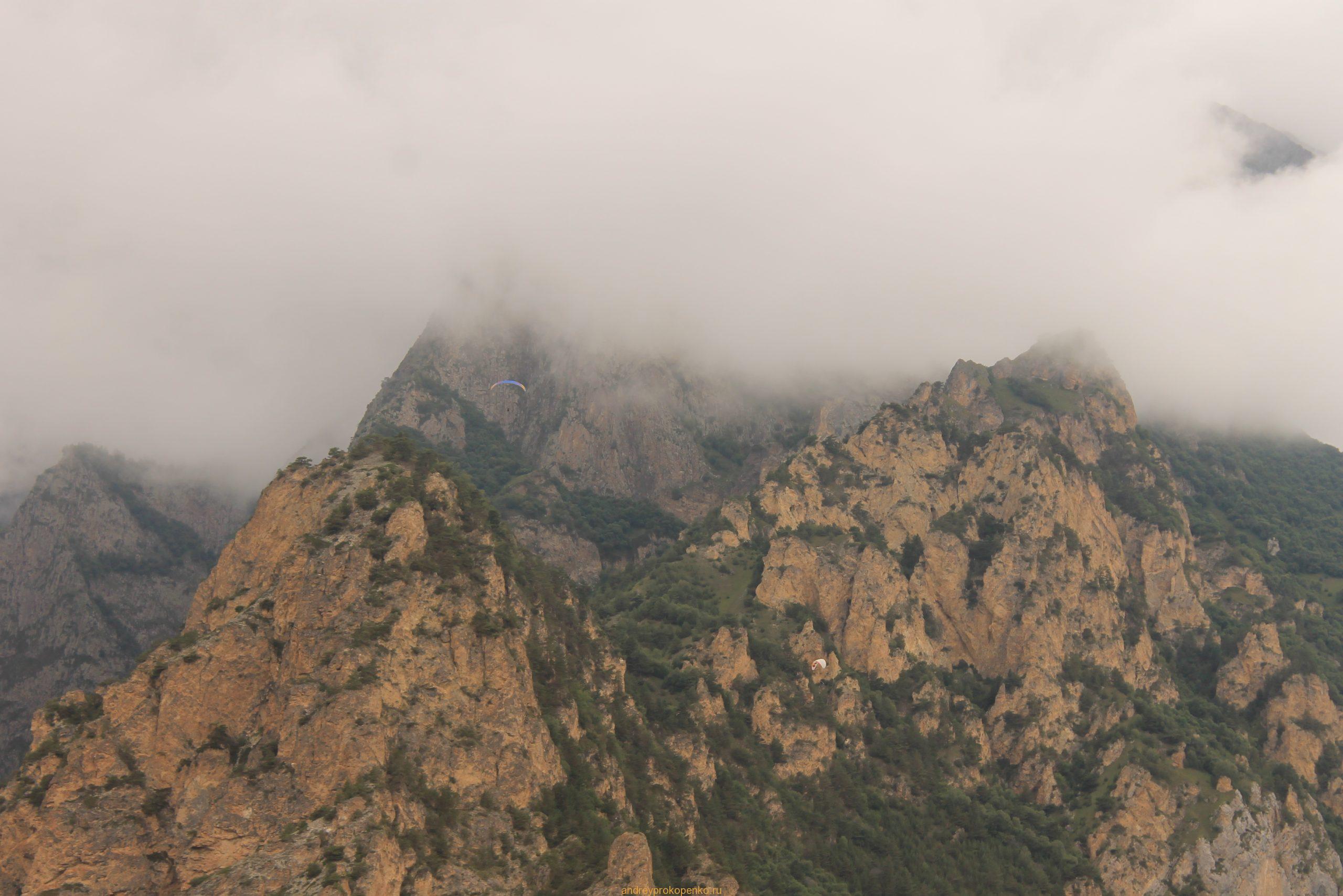 Полеты на параплане в КБР. Парадром Флайчегем