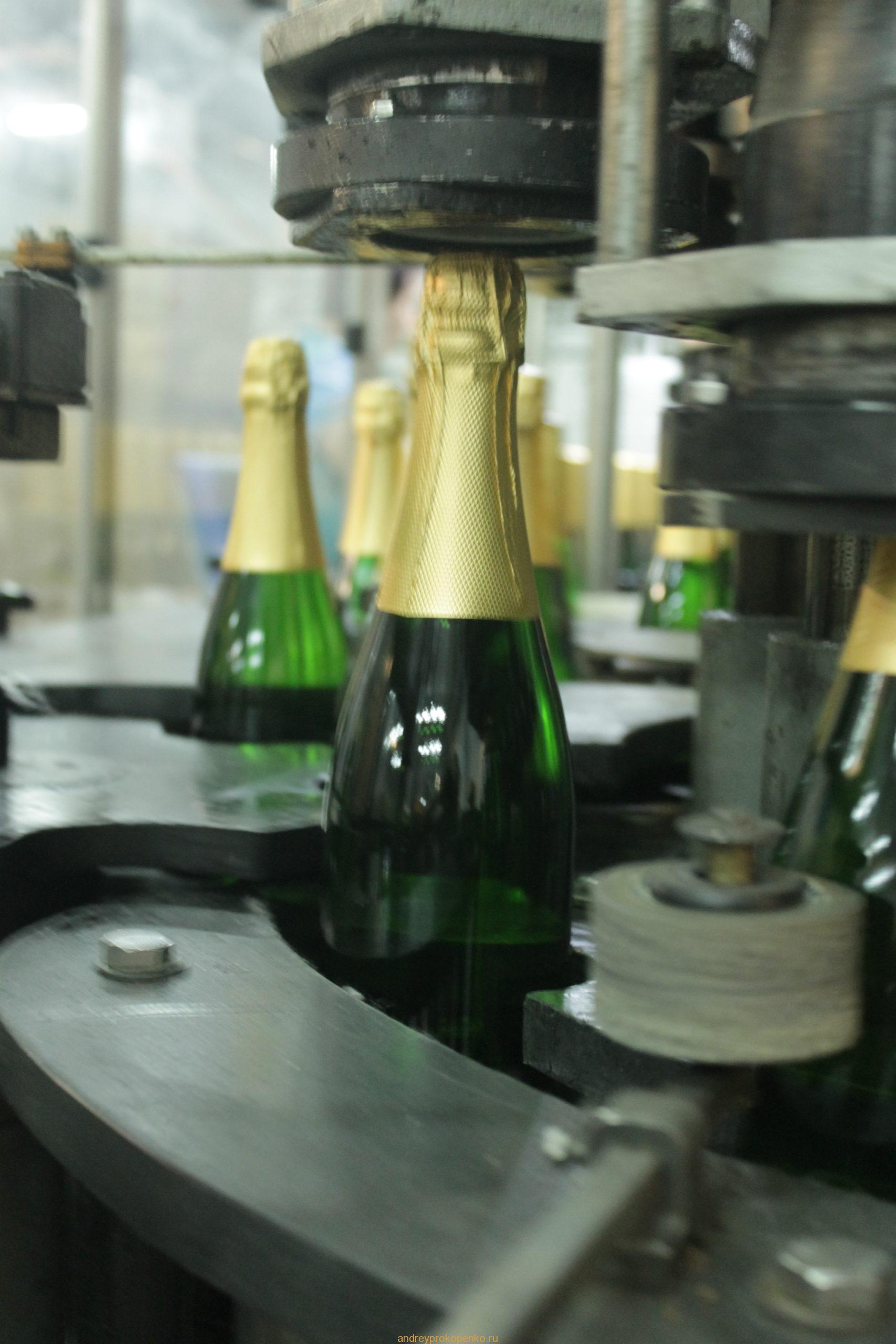 Поездка на завод по производству алкогольной продукции. Технопорно