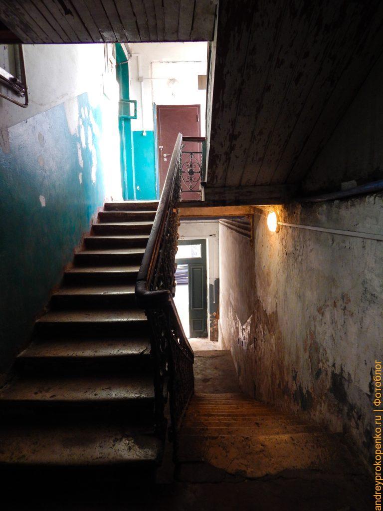 Почти осенняя прогулка по Пятигорску. Старинные дворики курортного городка