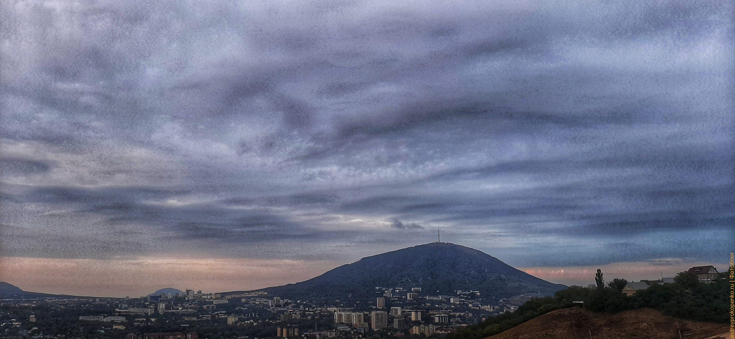 Пылевой закат в Пятигорске