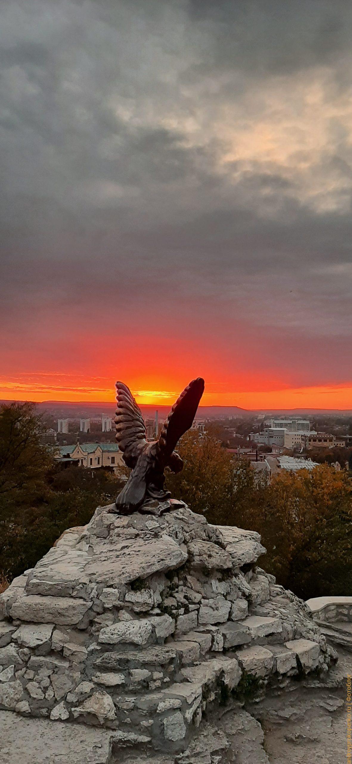 Идеальный закат в парке Цветник в Пятигорске