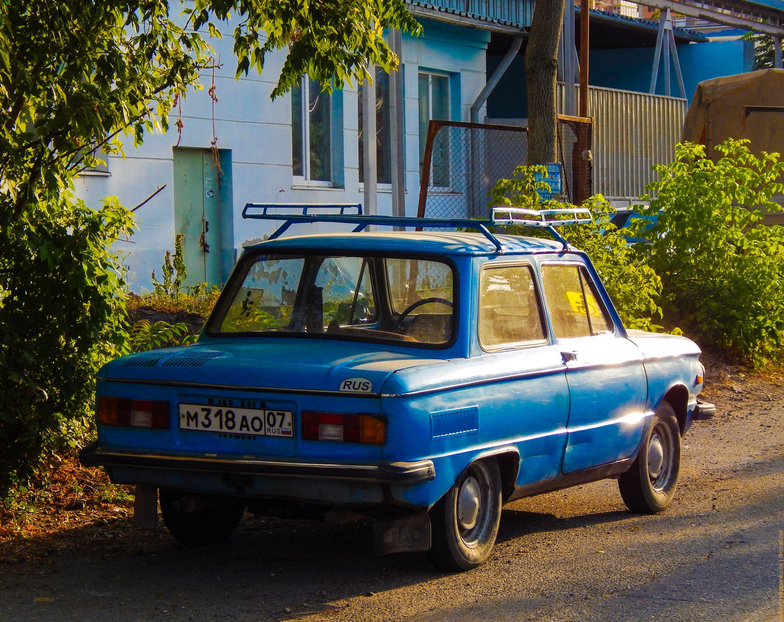 Ретроавтомобиль в Пятигорске / Фото дня