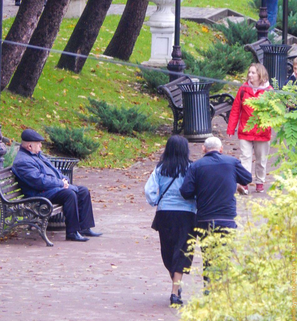 Люди в Парке Цветник. Курорт Пятигорск