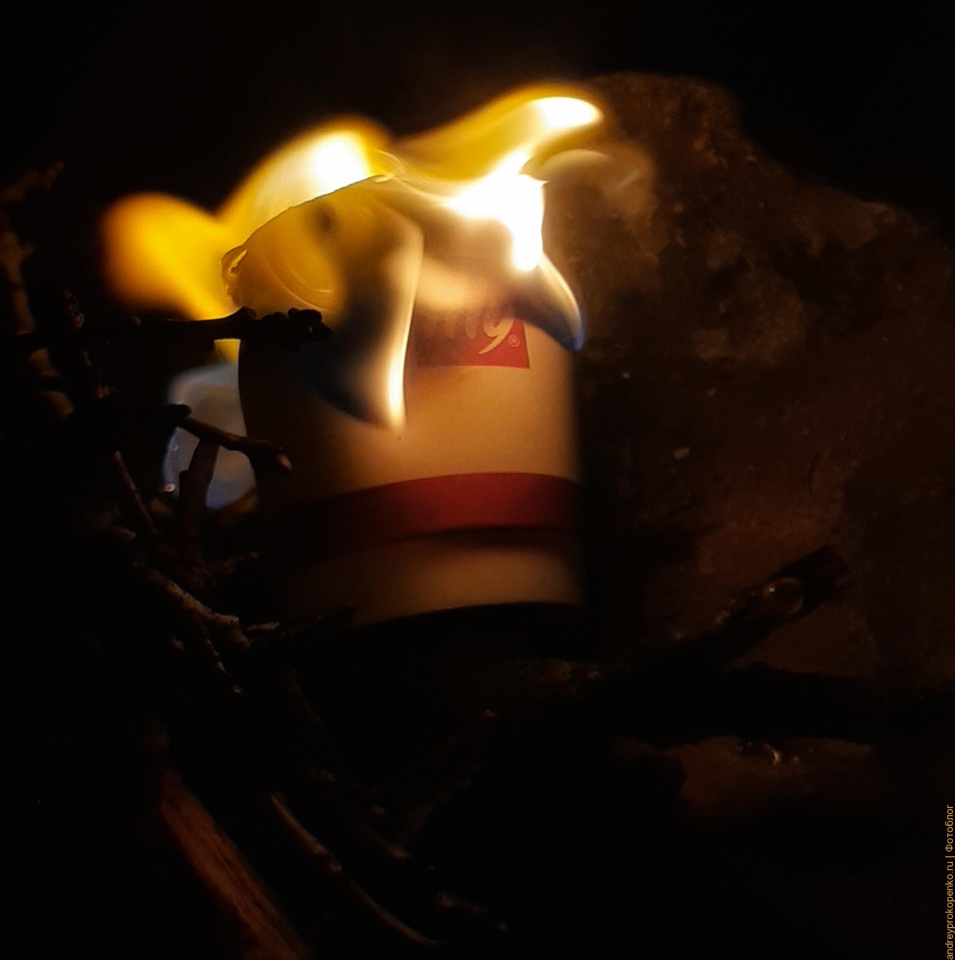 Костёр ночью на фото и видео