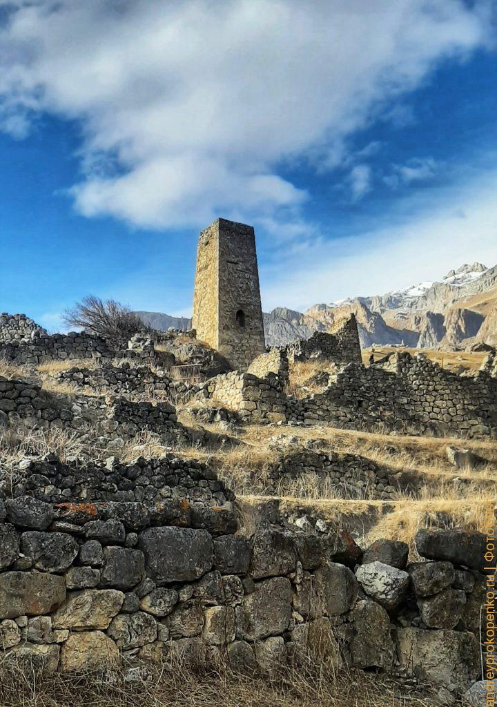 Поездка к древностям Северной Осетии. Старинное село Цмити