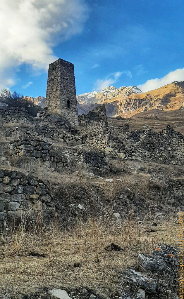 Поездка к древностям Северной Осетии. Старинное село Цмити