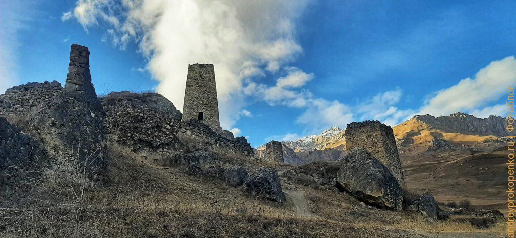 Поездка к древностям Северной Осетии. Старинное село Цмити