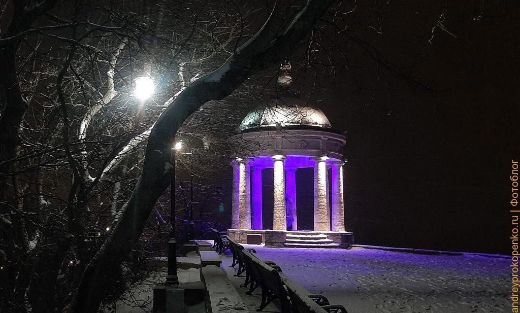 Эолова арфа в Пятигорске зимой во время снегопада