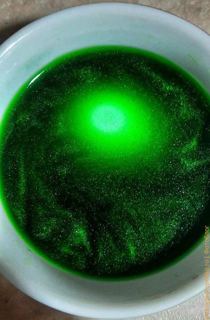 Красим яйца в Пасху