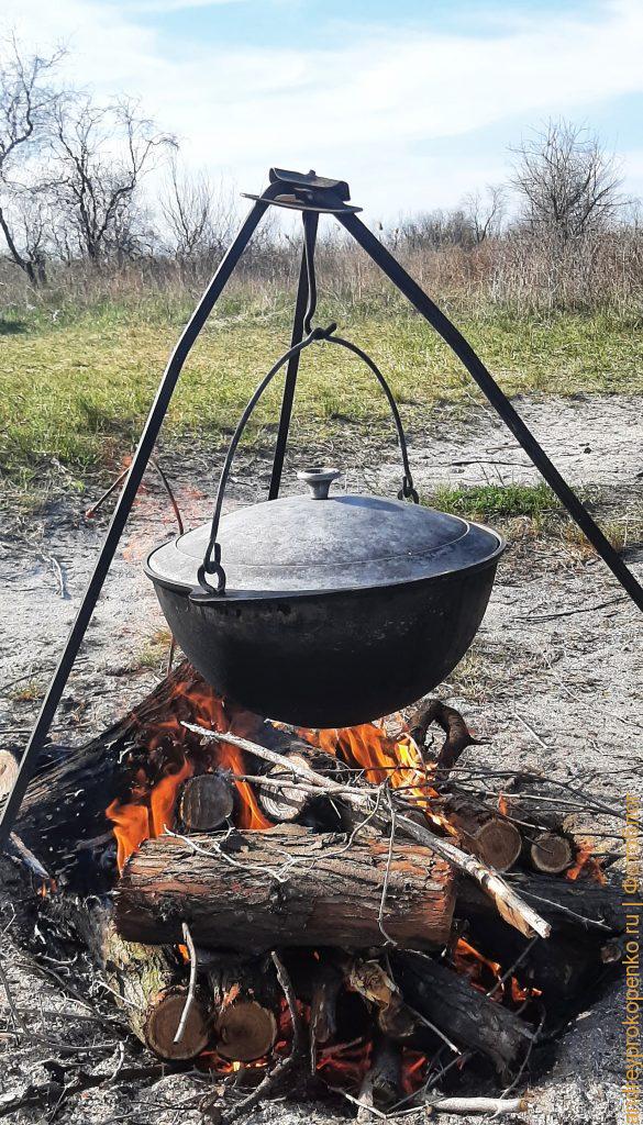 Готовим вкуснейшую уху на рыбалке в Калмыкии