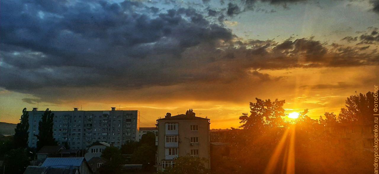 Почти летний закат в Пятигорске