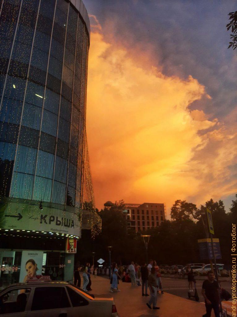 Необычный закат в центре Пятигорска