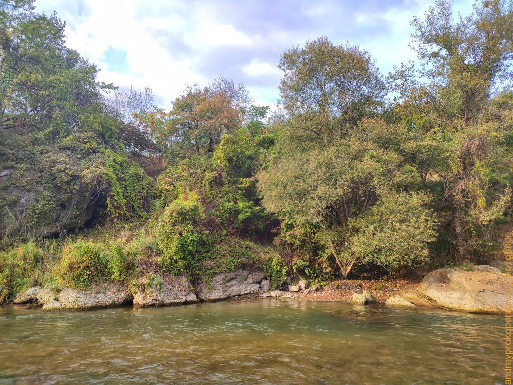 Осенняя прогулка по берегу Подкумка в Пятигорске