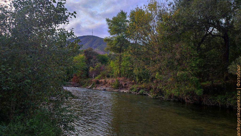 Осенняя прогулка по берегу Подкумка в Пятигорске