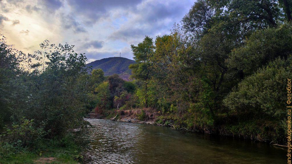 Осенняя прогулка по берегу Подкумка в Пятигорске