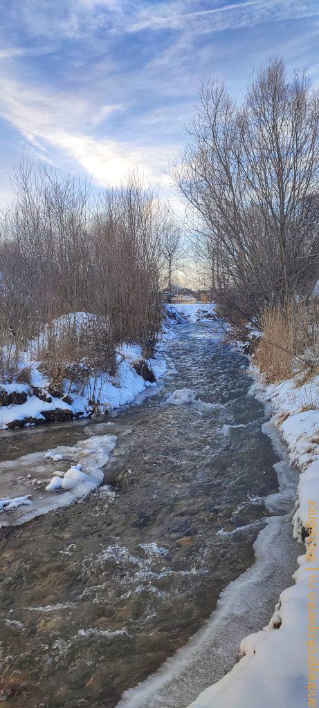 Зимняя горная река Подкумок в Пятигорске / фото дня