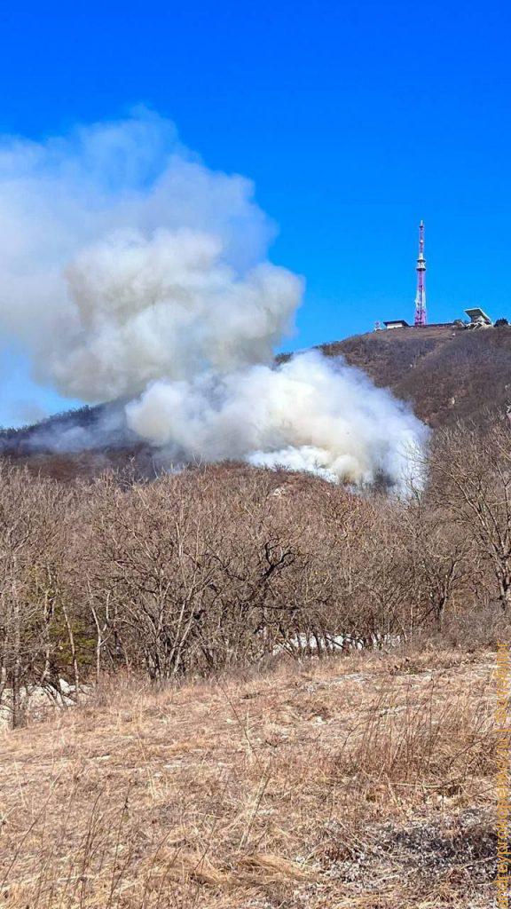 Кто планомерно уничтожает горы в регионе КМВ?