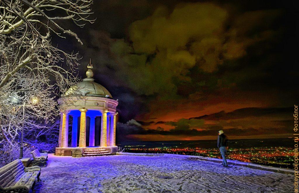 Необычный вид на Эолову арфу в Пятигорске / фото дня